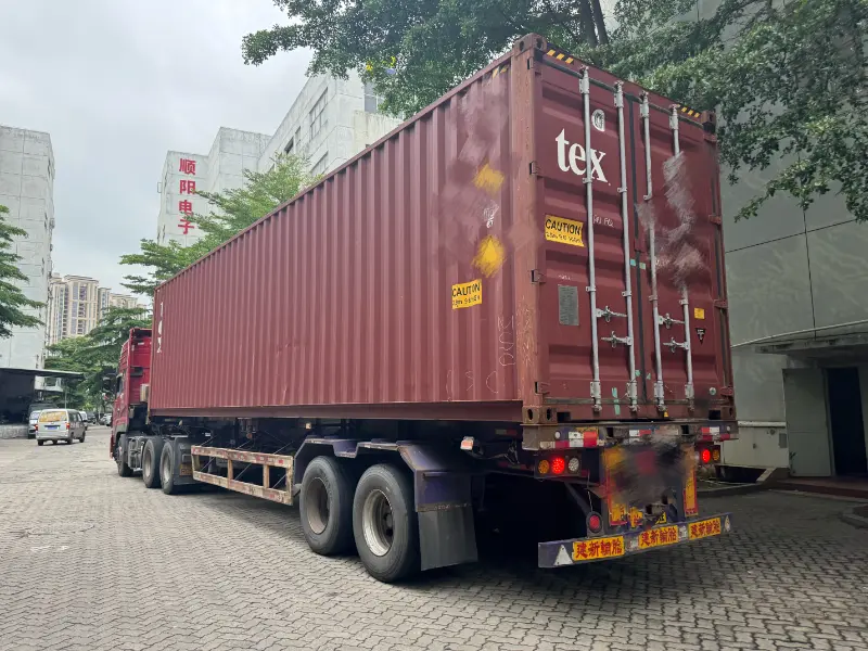 Dự án Kính trượt tuyết cao cấp được vận chuyển thành công: Phân phối chuỗi cung ứng linh hoạt tạo dựng niềm tin với người mua ở nước ngoài
